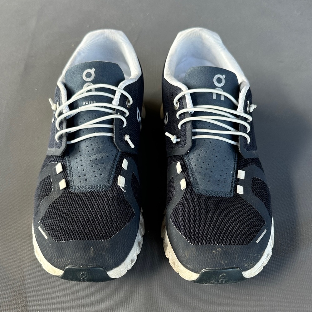 On Cloud Men's Dark Blue and White Athletic Shoes